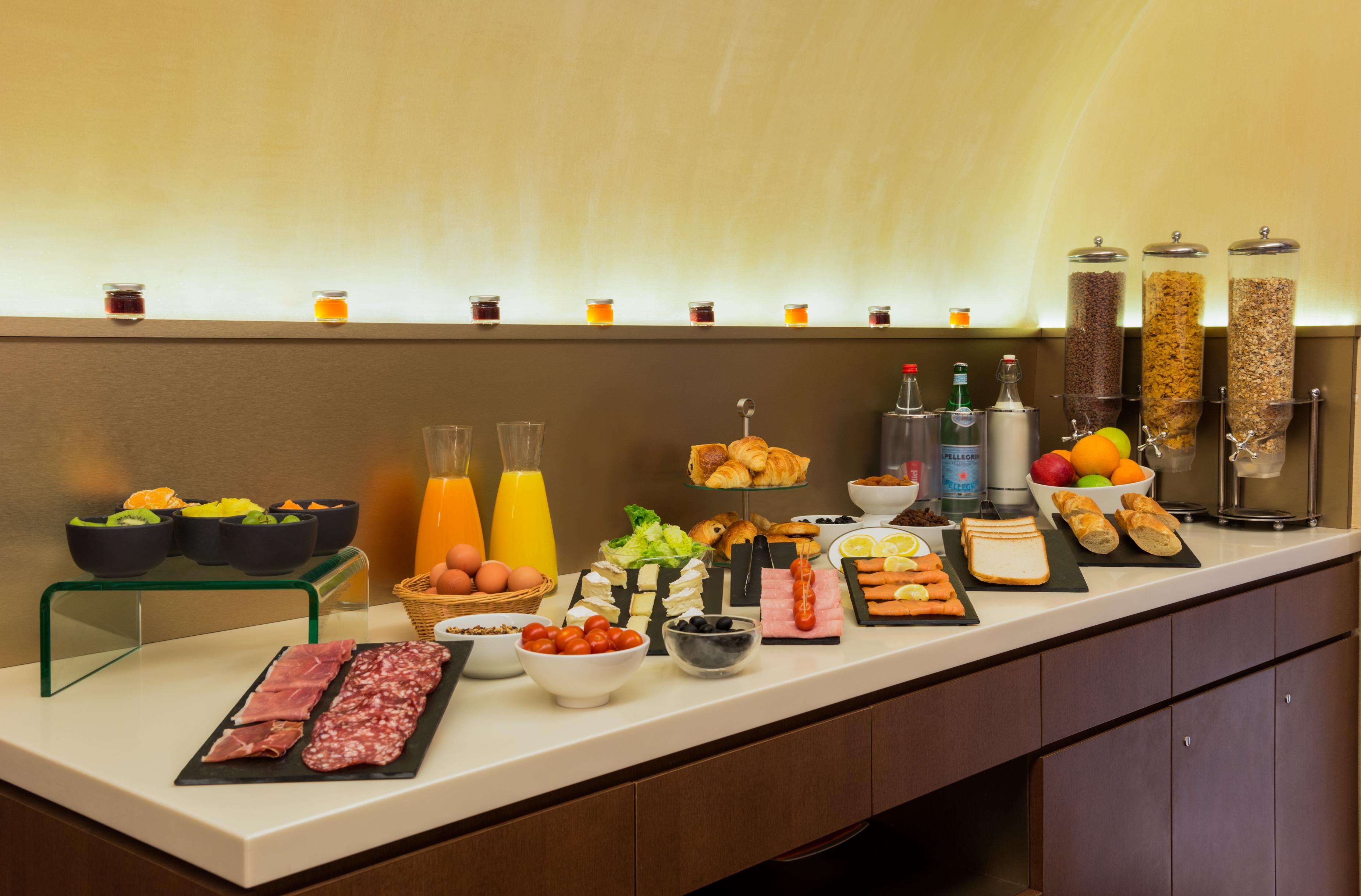 Hotel Le Tourville By Inwood Hotels Paris Ngoại thất bức ảnh