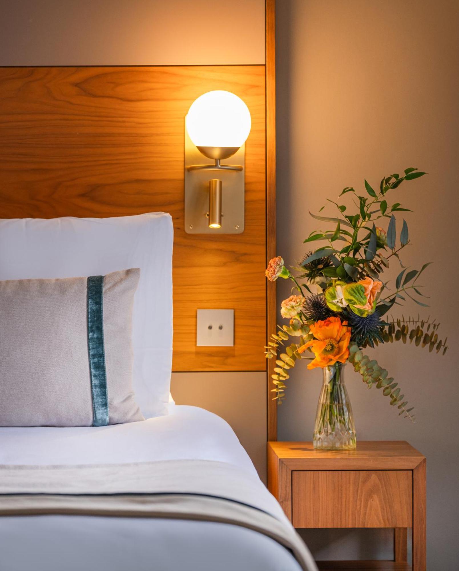 Hotel Le Tourville By Inwood Hotels Paris Ngoại thất bức ảnh
