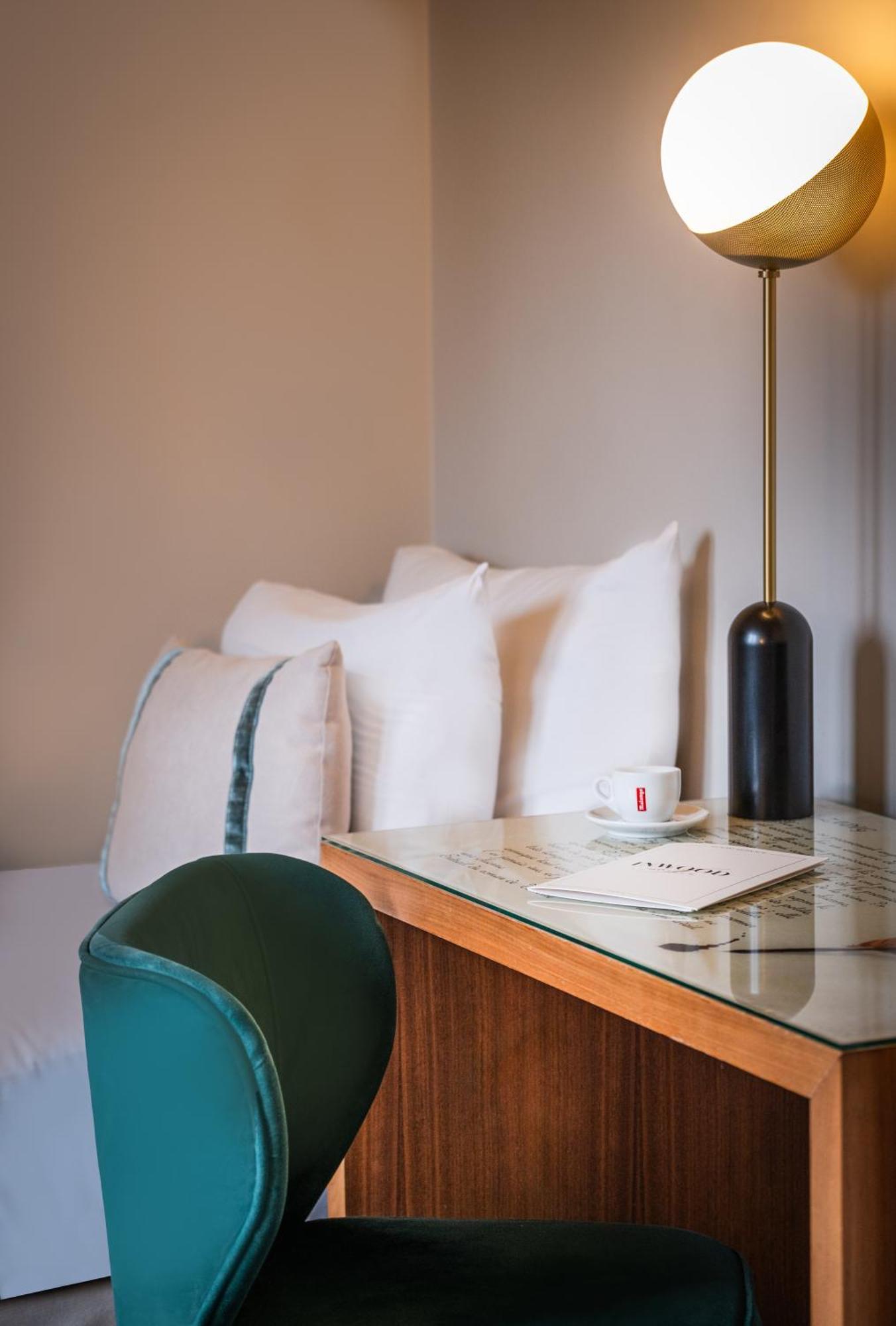 Hotel Le Tourville By Inwood Hotels Paris Ngoại thất bức ảnh