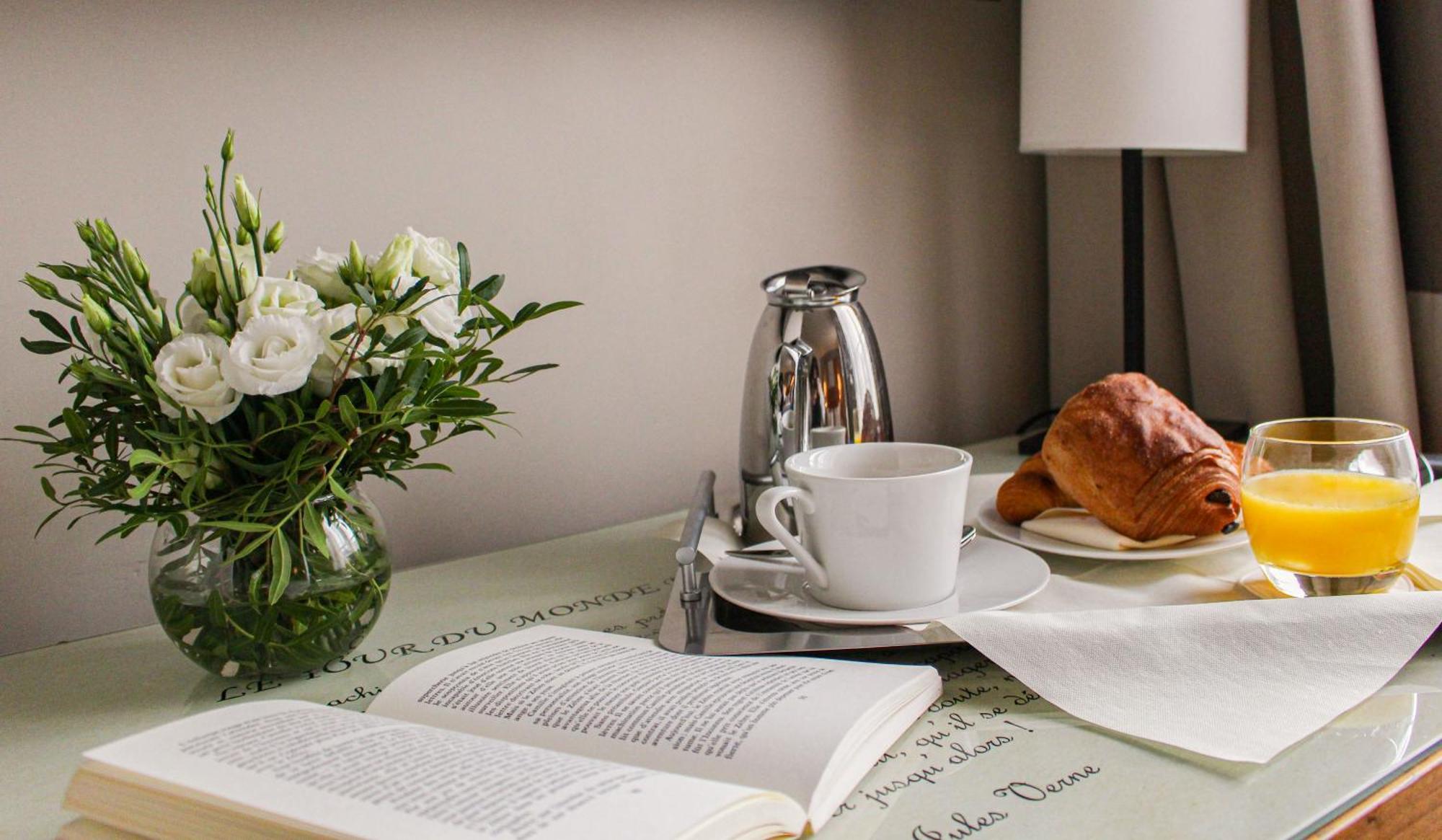 Hotel Le Tourville By Inwood Hotels Paris Ngoại thất bức ảnh